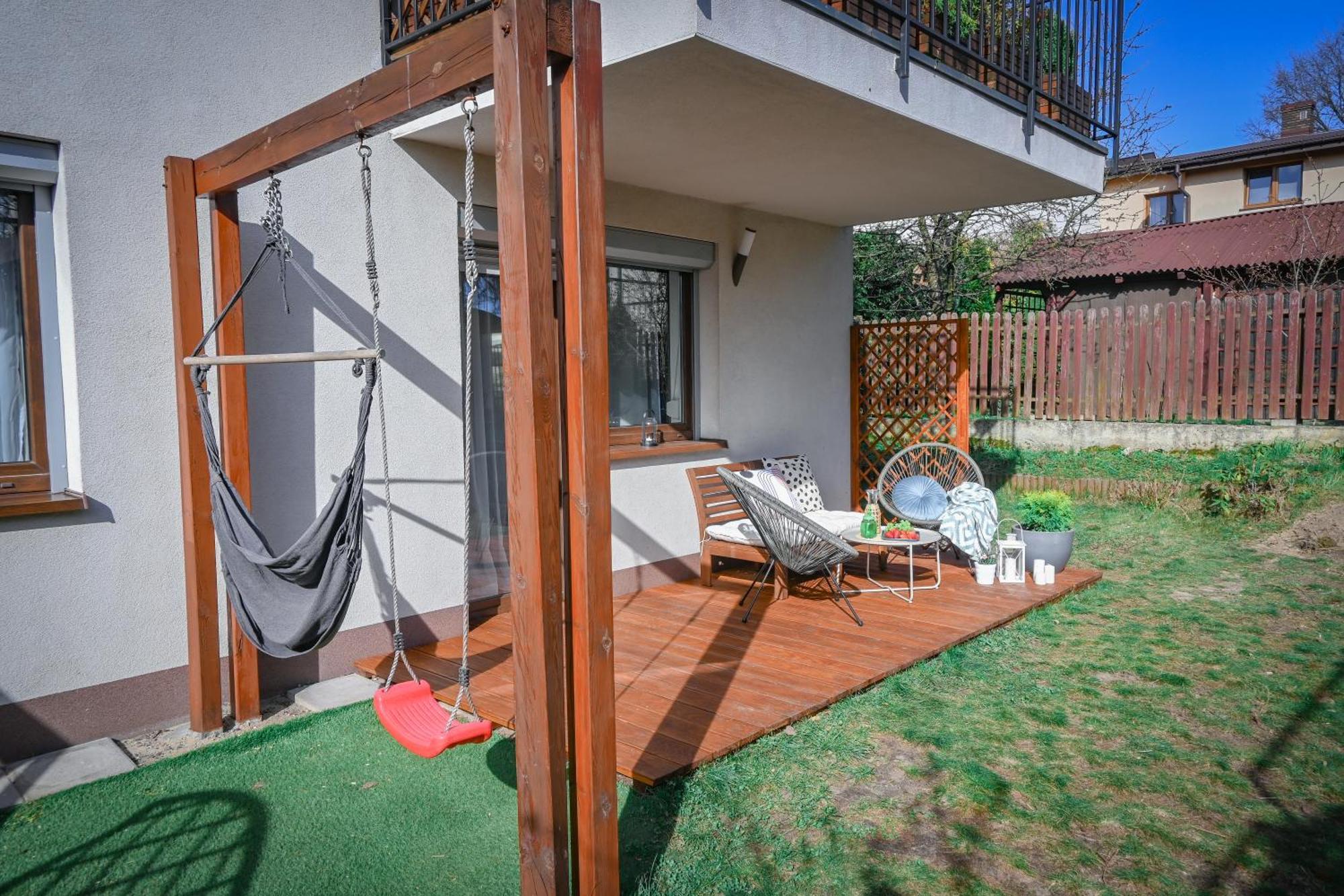 Malinowelove Aircon, 3 Rooms, Parking, Ogrod 克拉科夫 外观 照片